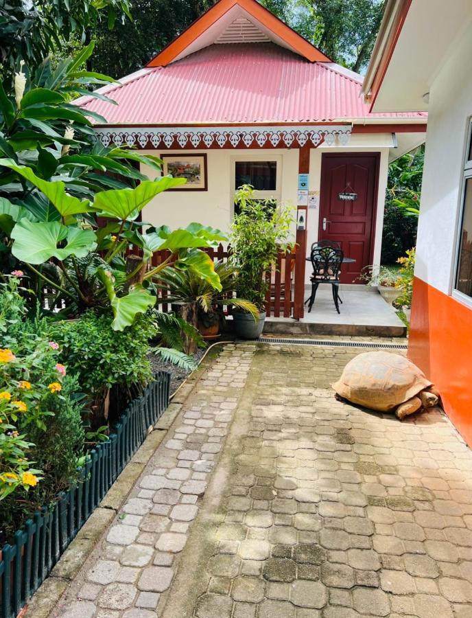 Garden Hut Daire Victoria Dış mekan fotoğraf