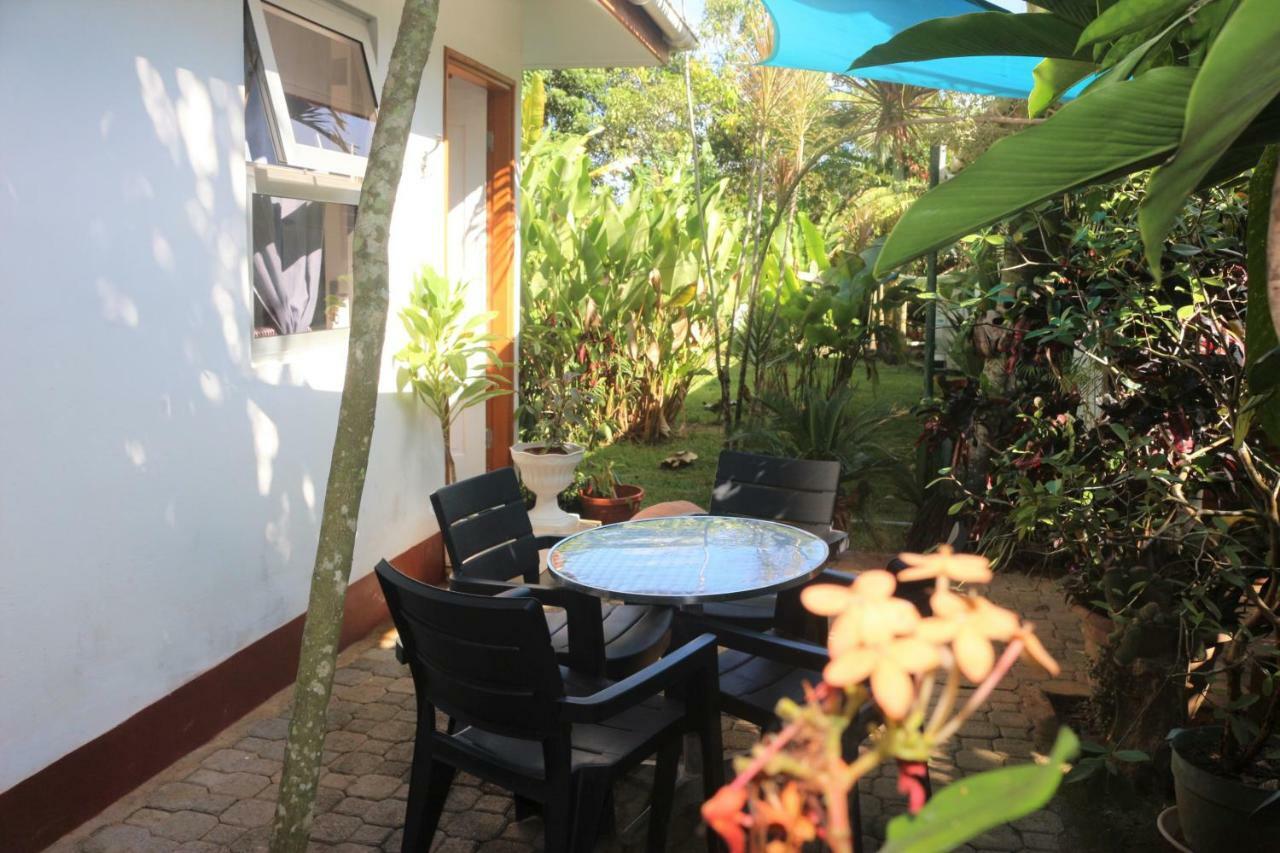 Garden Hut Daire Victoria Dış mekan fotoğraf
